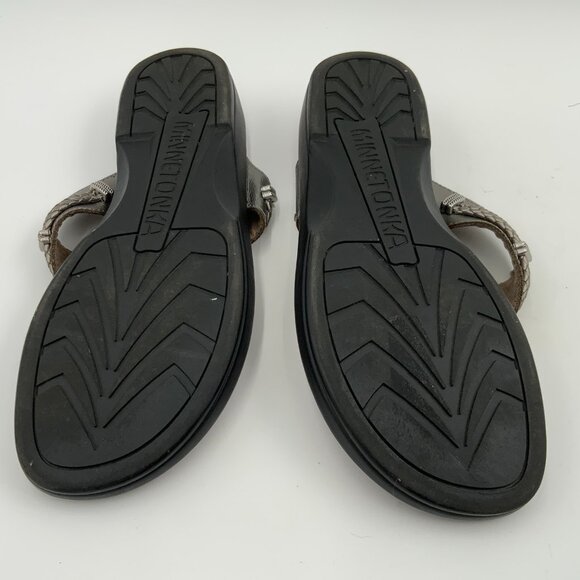 Minnetonka Silverthorne Pewter Sandals Leather WMs 8 - Picture 2 of 10